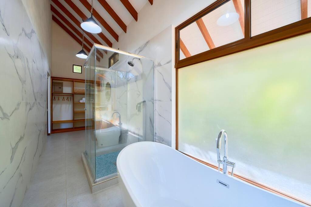 Casa Kristel - Exquisite Villa Getaway Puerto Viejo de Talamanca Esterno foto
