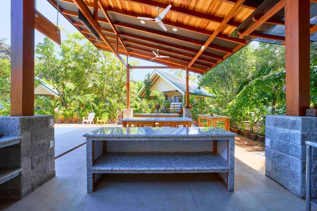 Casa Kristel - Exquisite Villa Getaway Puerto Viejo de Talamanca Esterno foto